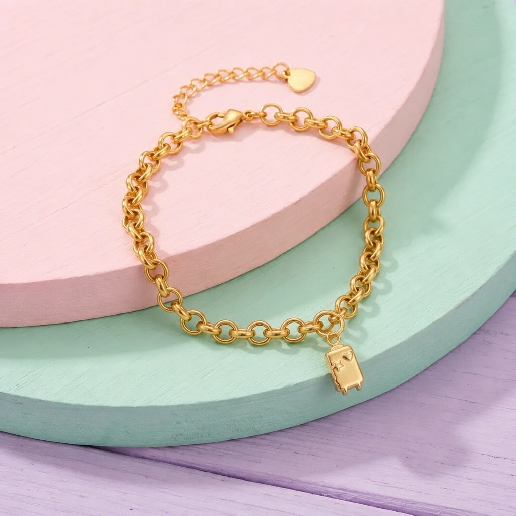 Charm Maleta Dorada