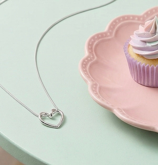 Collar Corazón Plateado
