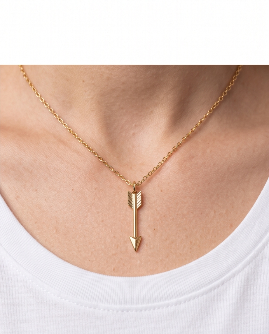 Collar Flecha Dorado