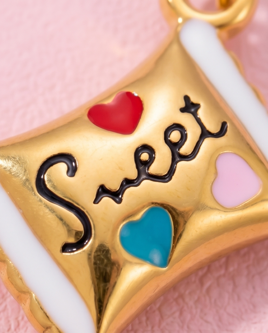Charm Caramelo Dorado