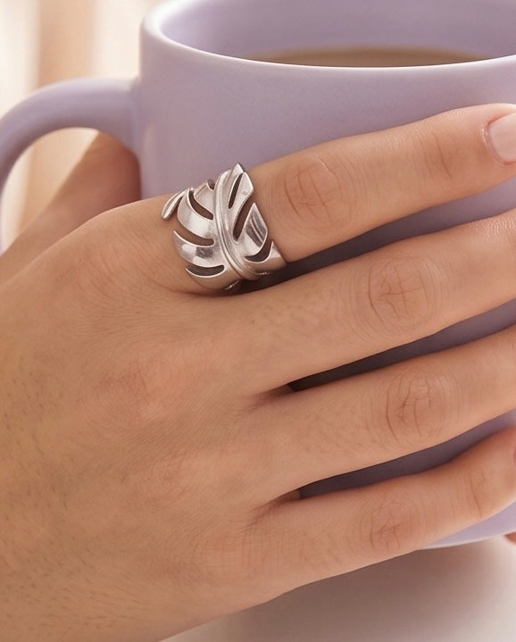 Anillo Hoja Plateado