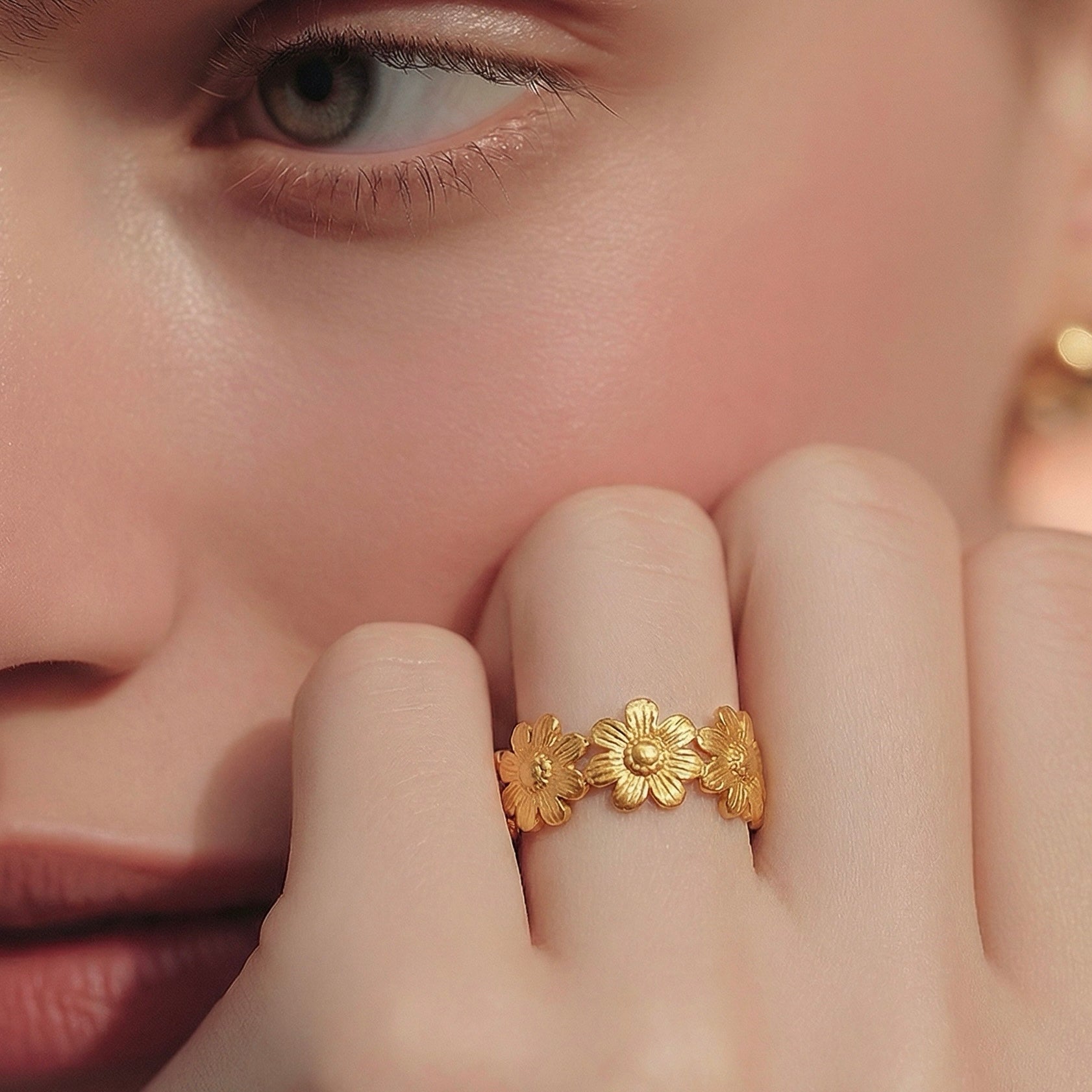 Anillo Flores Dorado