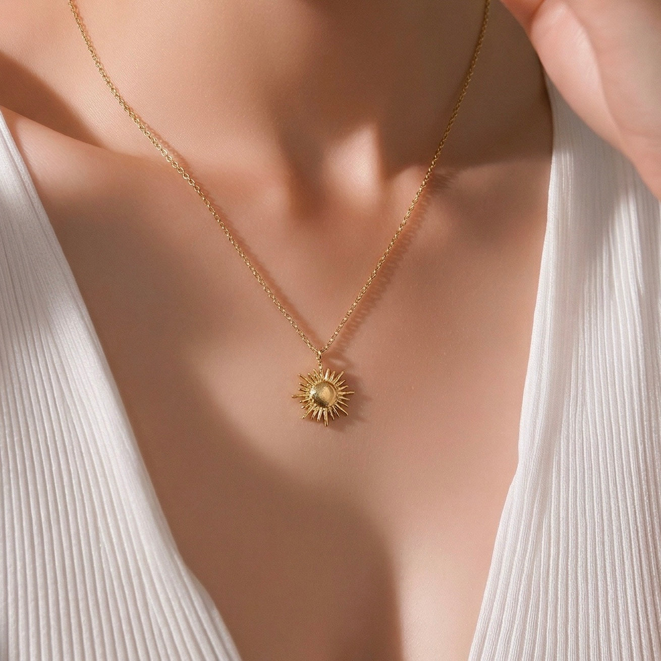 Collar Sol Dorado