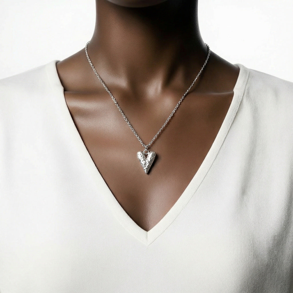 Collar Corazón Plateado
