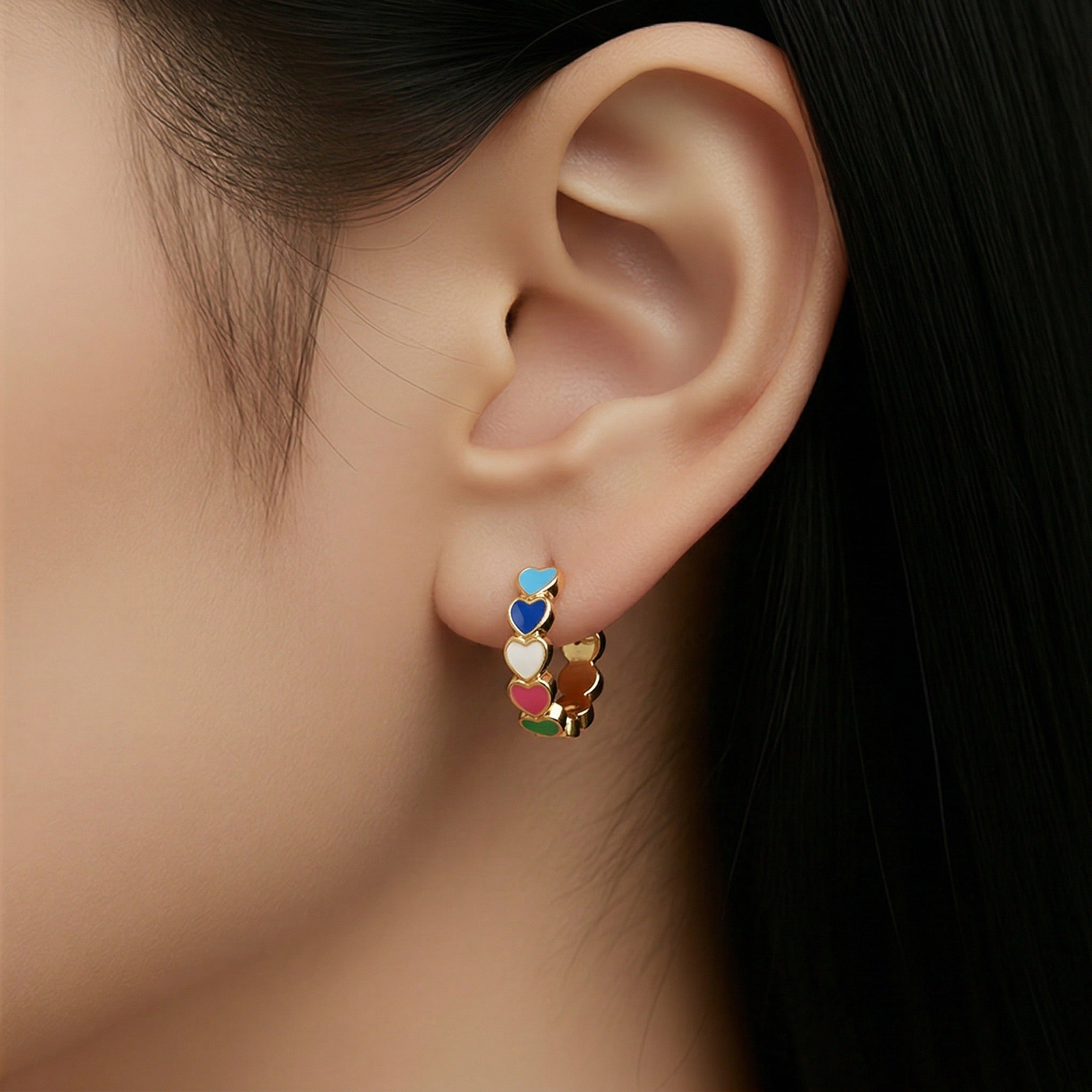 Pendiente Corazones Multicolor Dorado