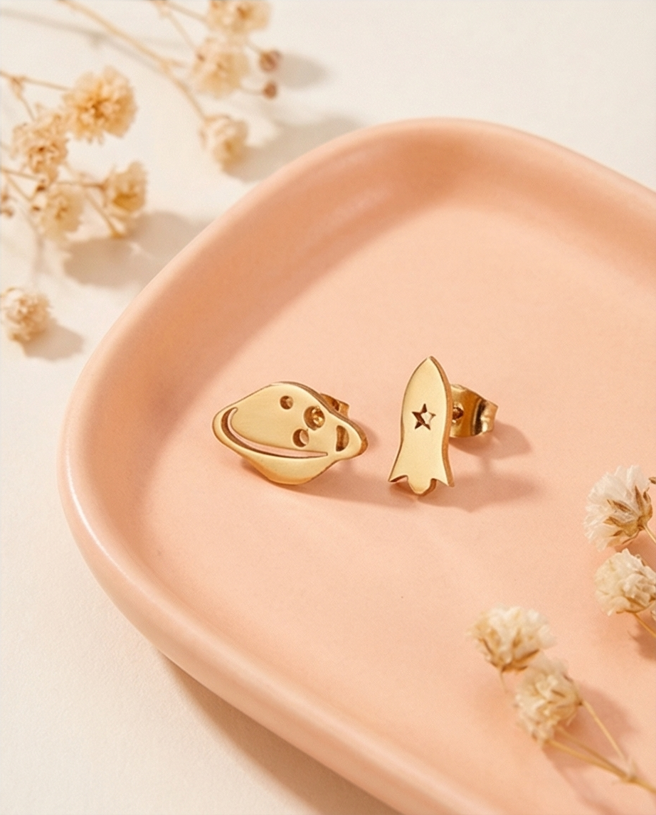 Pendientes Planeta y Cohete Dorado
